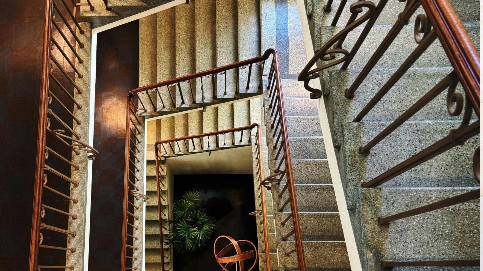 Muğla demir doğrama ve merdiven korkuluğu işi